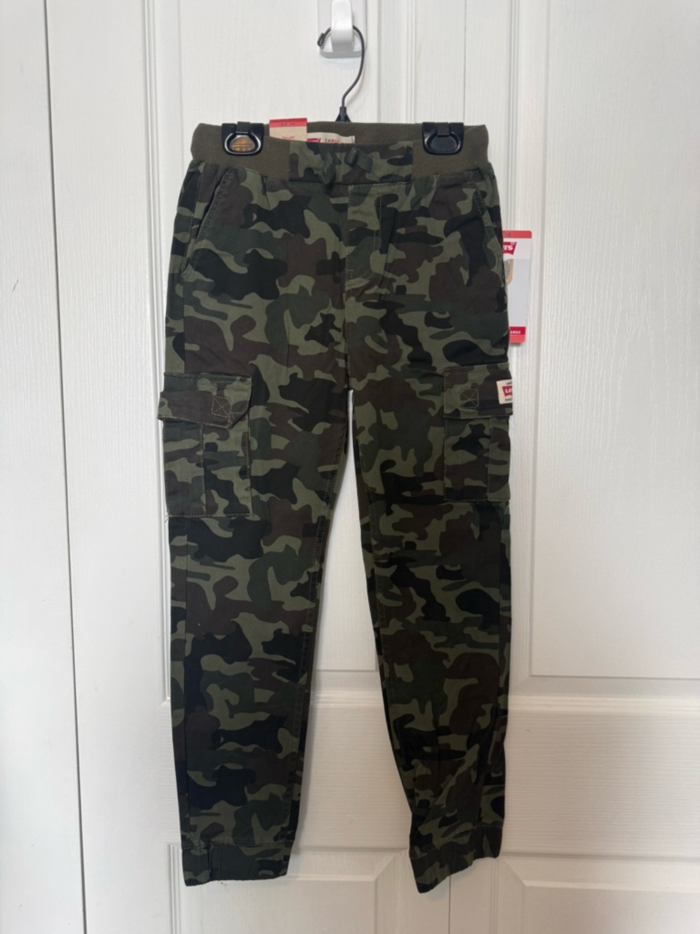 Levi's Olive Camo Cargo Joggers